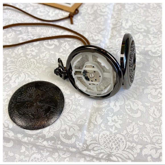 POL Vintage Style Stopwatch Quartz Necklace - Picture 9 of 16